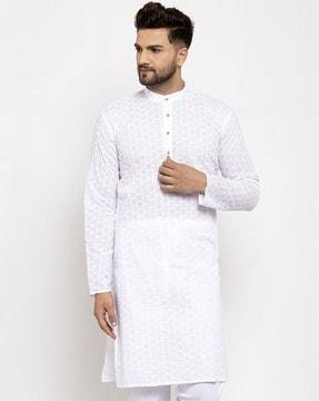 embroidered kurta with mandarin collar