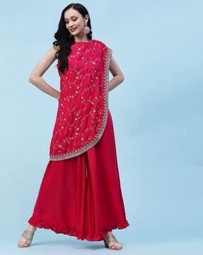 embroidered layered straight kurta set with asymmetric hem