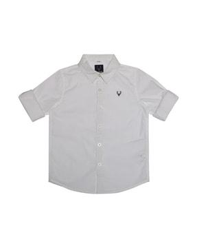 embroidered logo shirt with spread collar