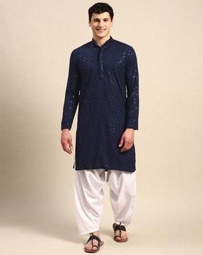 embroidered long kurta with insert pocket