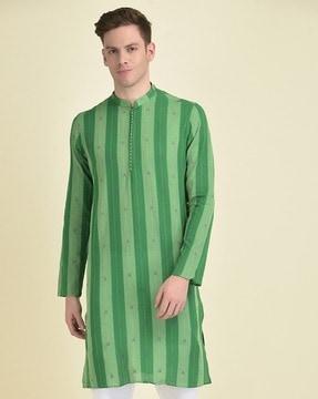 embroidered long kurta with mandarin collar