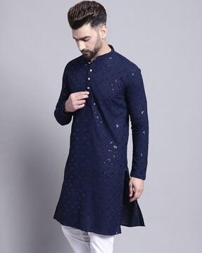 embroidered mandarin-collar kurta