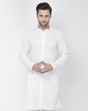 embroidered mandarin-collar kurta