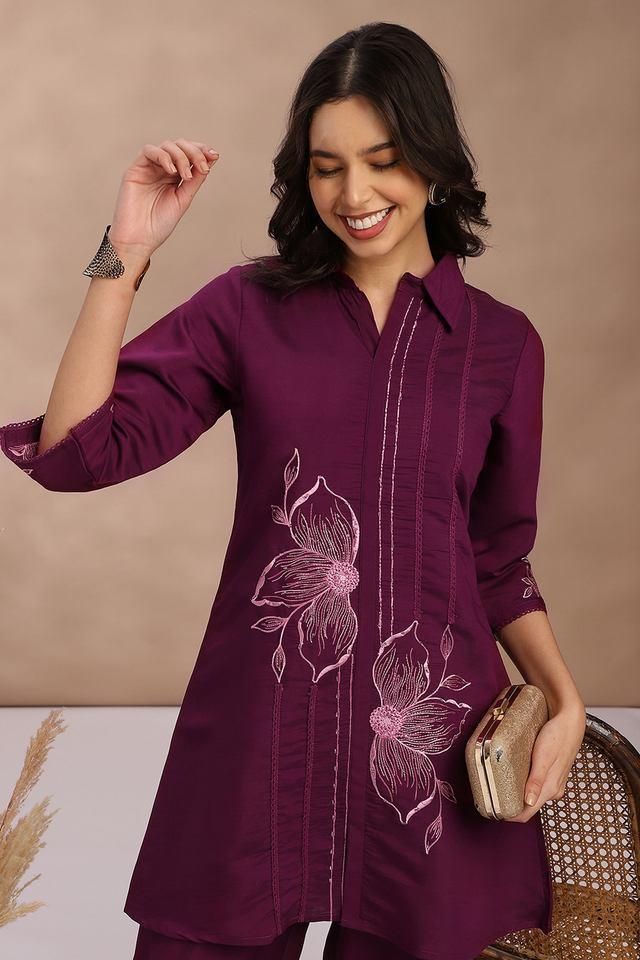 embroidered mid thigh silk woven womens kurta set