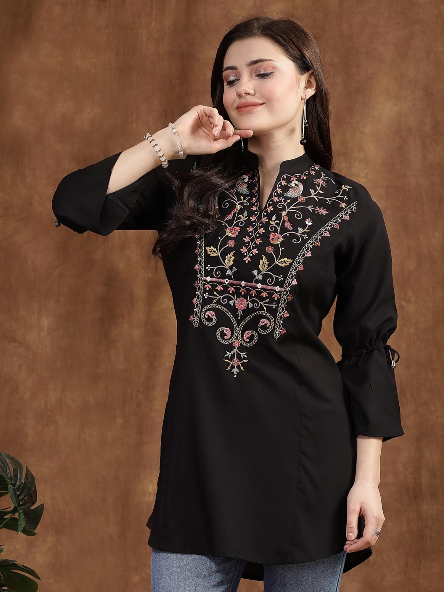 embroidered nayam kurti