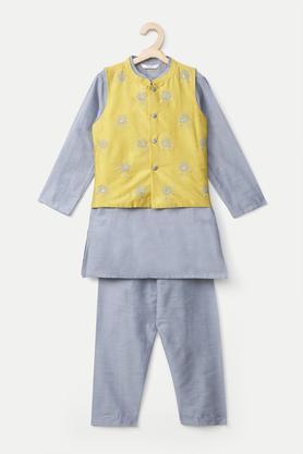 embroidered pst mandarin boys kurta pyjama jacket set - grey