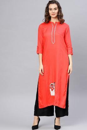 embroidered rayon round neck women's casual wear kurta - red