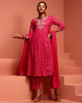 embroidered regular fit straight kurta pants & dupatta set