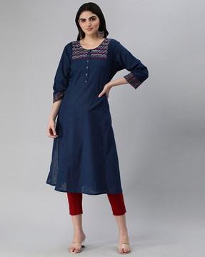 embroidered round-neck a-line kurta