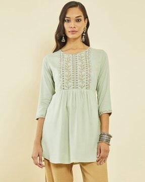 embroidered round-neck flared tunic