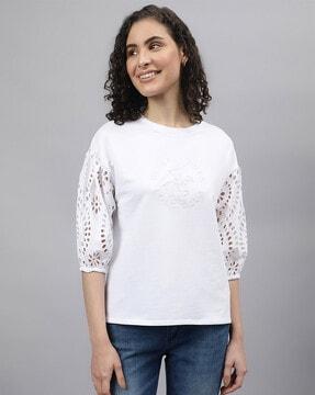 embroidered round-neck pullover