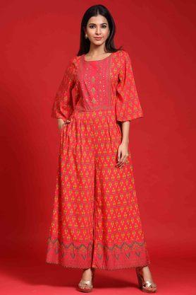 embroidered round neck regular fit women's fusion jumpsuit with mask - coral