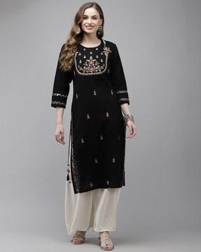 embroidered round-neck straight kurta