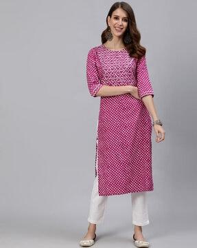 embroidered round-neck straight kurta