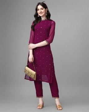 embroidered round-neck straight kurta