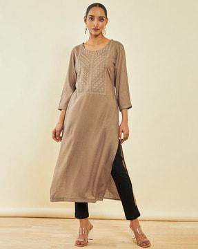 embroidered round-neck straight kurta