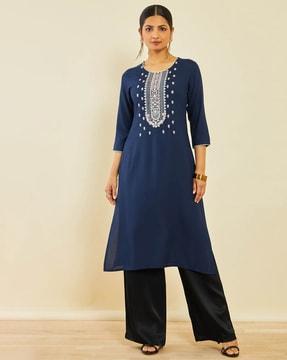 embroidered round-neck straight kurta