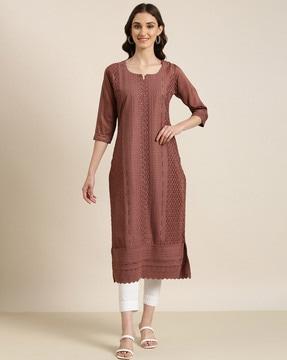 embroidered round-neck straight kurta