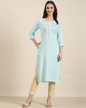 embroidered round-neck straight kurta