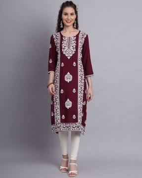 embroidered round-neck straight kurta