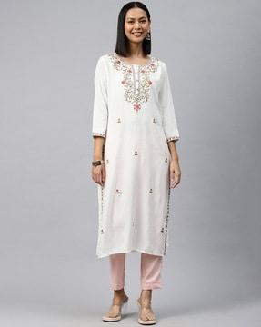 embroidered round-neck straight kurta