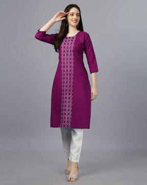 embroidered round-neck straight kurta