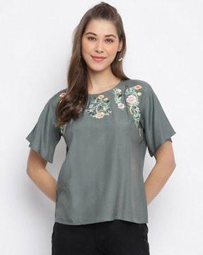 embroidered round neck top