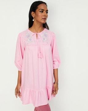 embroidered round-neck tunic with tie-up