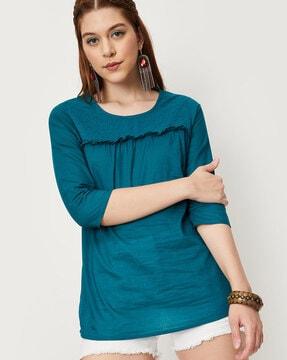 embroidered round-neck tunic