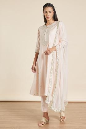 embroidered round neck viscose blend women's kurta pant dupatta set - natural