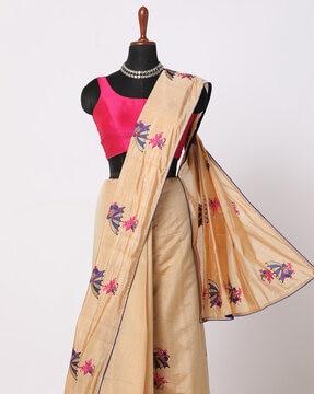 embroidered saree with contrast boarder