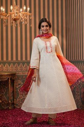 embroidered scoop neck cotton women's anarkali trouser dupatta set - white