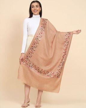 embroidered shawl with fringes hem