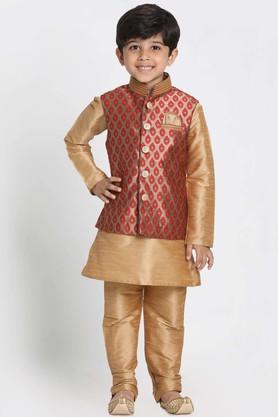 embroidered silk blend mandarin boys jacket kurta and pyjama set - gold