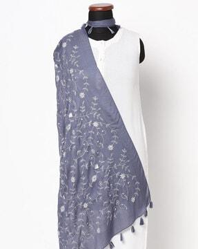 embroidered stole with tassels