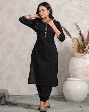 embroidered straight cotton kurta