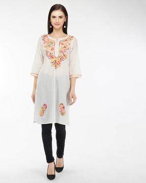 embroidered straight fit  kurta