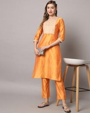 embroidered straight kurta & pants set