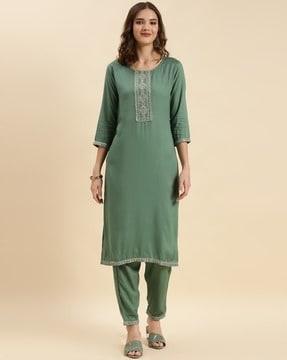 embroidered straight kurta & pants set