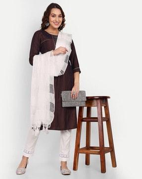 embroidered straight kurta & pants with dupatta setstraight kurta set