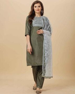 embroidered straight kurta set