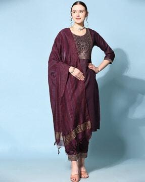 embroidered straight kurta set