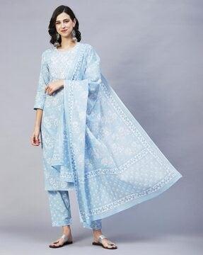 embroidered straight kurta set