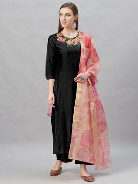 embroidered straight kurta set