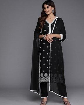 embroidered straight kurta set