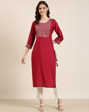 embroidered straight kurta with 3/4th sleeves