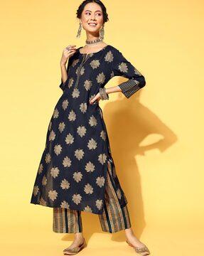 embroidered straight kurta with bottom