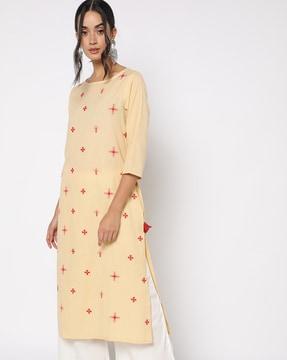 embroidered straight kurta with insert pocket