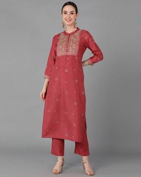 embroidered straight kurta with mandarin collar