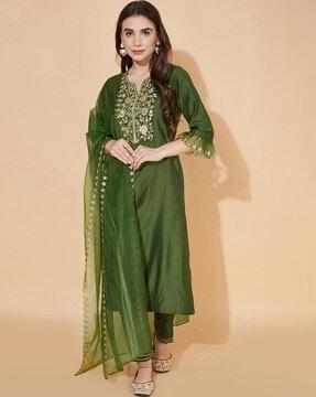 embroidered straight kurta with pants & dupatta